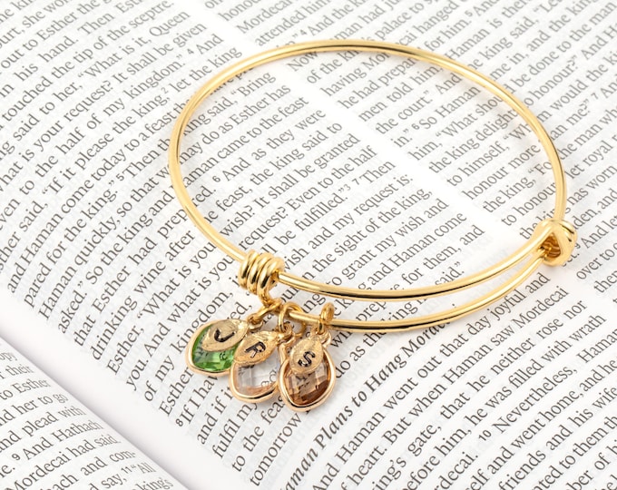 Custom Birthstone Nana Bracelet for Women Initial Bracelet for Mom Personalized Jewelry Bridesmaid Emerald Birthstone Birthday Gift