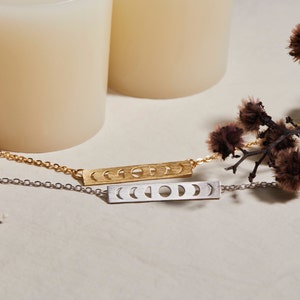 Moon Phase Necklace Astrology Jewelry Phases of the Moon Necklace Dainty Pendant Necklace for Women Minimalist Celestial Astrology Gift