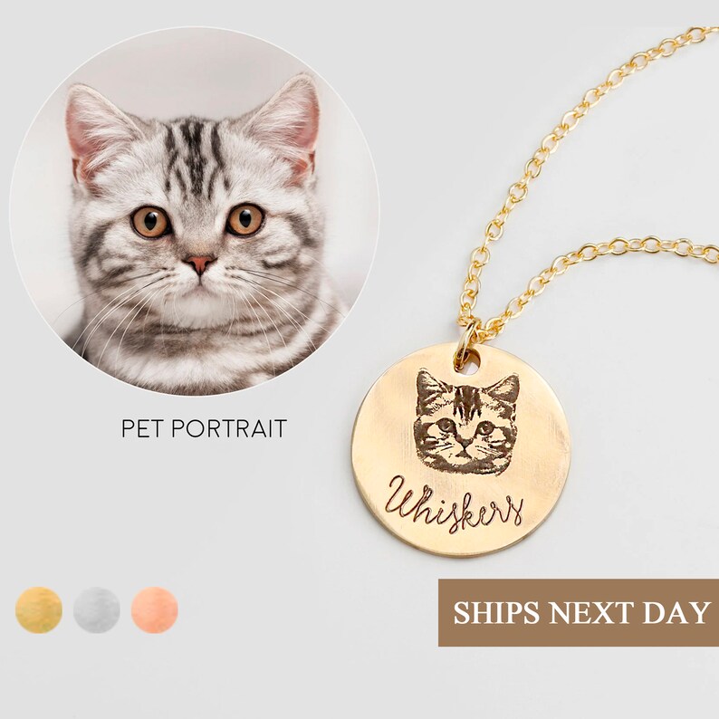 Personalized Gifts for Pet Owners Custom Cat Portrait Necklace for Mom Mother's Day Gift Pet Memorial Jewelry with Pet Picture -LCN-AP 