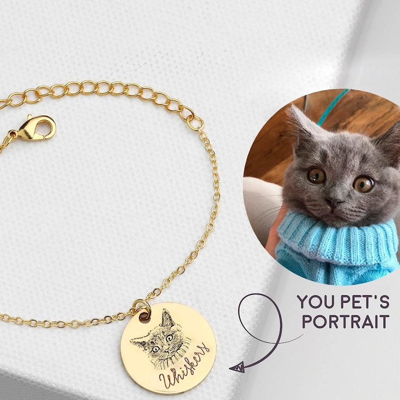These custom pet portrait bracelets feature engraved pendants in multiple finishes, creating a unique keepsake for pet parents. Celebrate the bond with furry friends, making it an ideal remembrance piece or gift for special occasions like Mothers Day