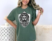 The righteous are bold as a lion, Proverbs 28:1, Christian t-shirt, Trendy Christian tee, christian tshirts, christian graphic tee