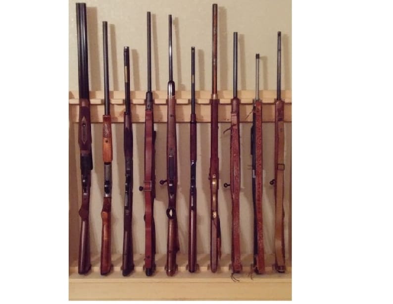 Primitive Gun Rack Traditional Pine Wooden 10 Place Vertical Gun Rack Rifle Shotgun ...