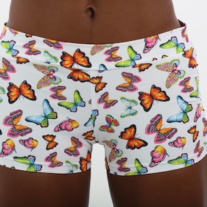 Isabella Shorts in Hope in Butterflies