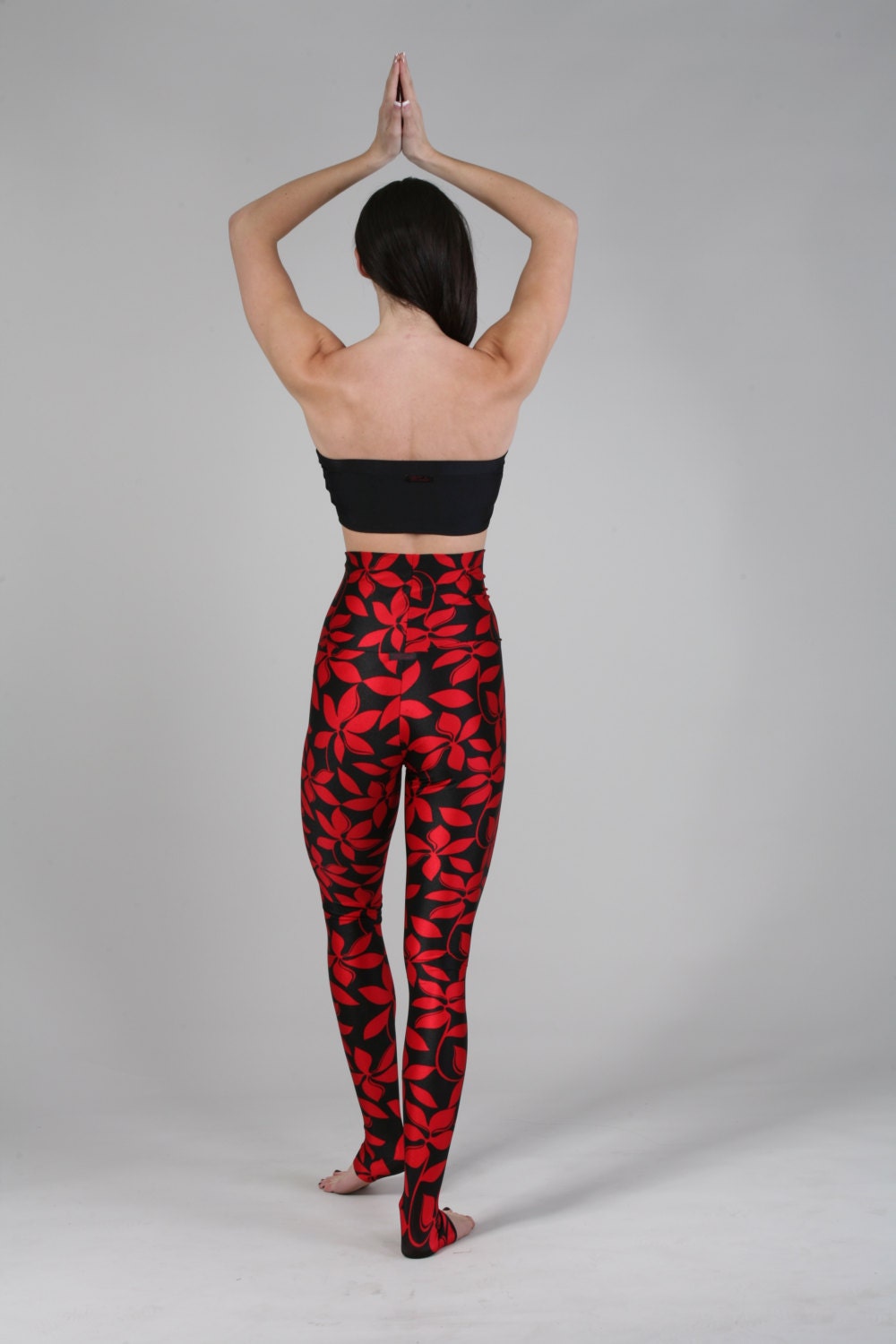 Fun Yoga Leggings Style 005 in Carmen