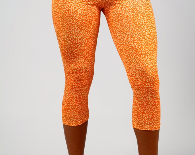 Capri Orange Leopard Print Leggings, Legging in Olivia