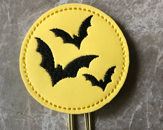 Glow In The Dark Round Bat Clip/Planner Clip/Bookmark. Glow Dark Planner Clip. Bat Planner Clip. Halloween Planner Clip. Fall Planner Clip