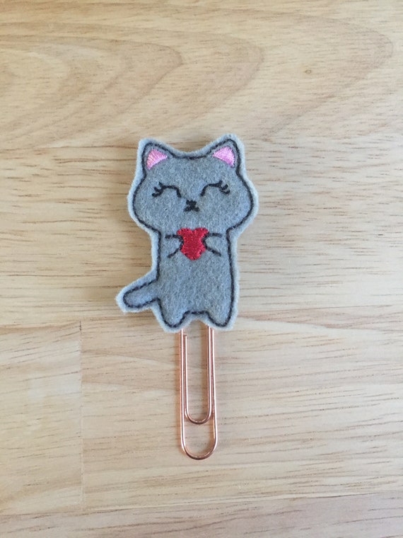 Cat With Heart Planner Clip. Valentine Planner Clip. Cat Planner Clip. Valentine Cat Planner Clip. Heart Planner Clip