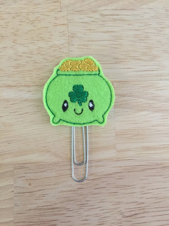 Kawaii Pot Of Gold Clip/Planner Clip/Bookmark. Pinch Planner Clip. St Patrick's Day Planner Clip. Gold Planner Clip. Clover Planner Clip