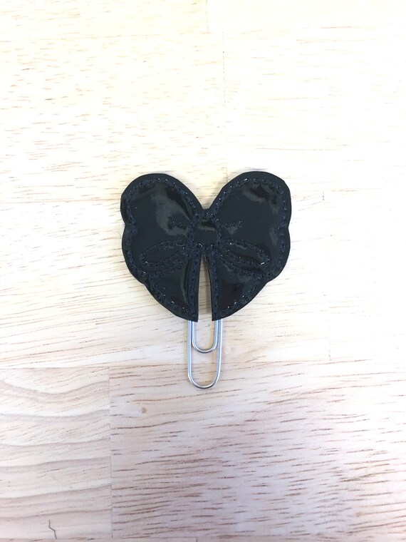 Black "Wet Look" Vinyl Bow planner Clip/Planner Clip/Bookmark. Bow Planner Clip. Black Bow. Black Bow Planner Clip