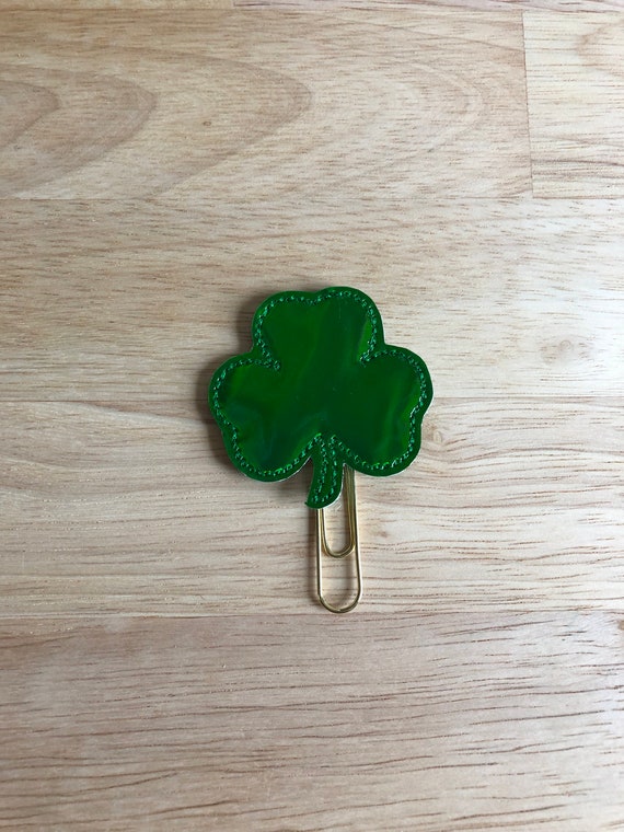Green St Patricks Day Shamrock Kiss Planner Clip. Mirror Vinyl Planner Clip. St Patty's Day Planner Clip.