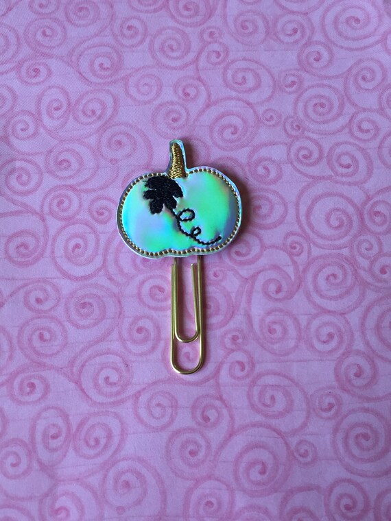 Holo Vine Pumpkin Clip/Planner Clip/Bookmark. Holographic Planner Clip. Pumpkin Planner Clip. Halloween Planner Clip. Fall Planner Clip.
