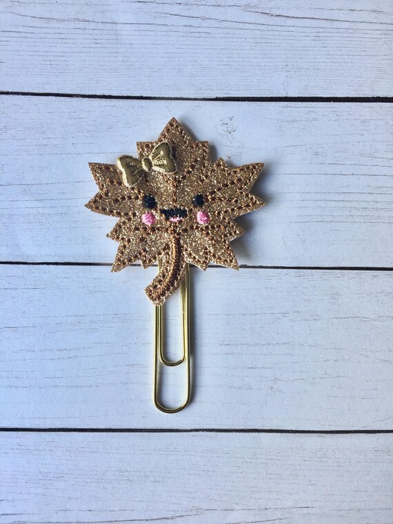 Gold Glitter Leaf Planner Clip. Maple planner clip. Maple leaf planner clip. Leaf planner clip. Kawaii Leaf Planner Clip. Kawaii Plan Clip