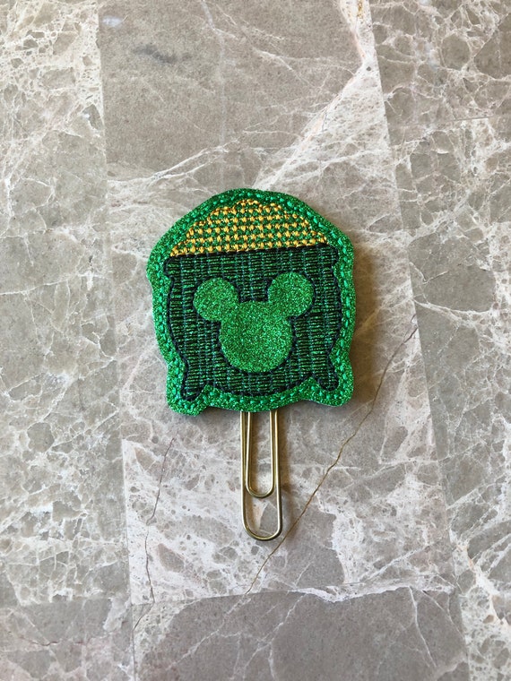 St Patricks Day Mister Mouse Pot Of Gold Planner Clip. Hero Planner Clip. Mouse Planner Clip. St Patty's Day Planner Clip. Pot Of Gold Clip