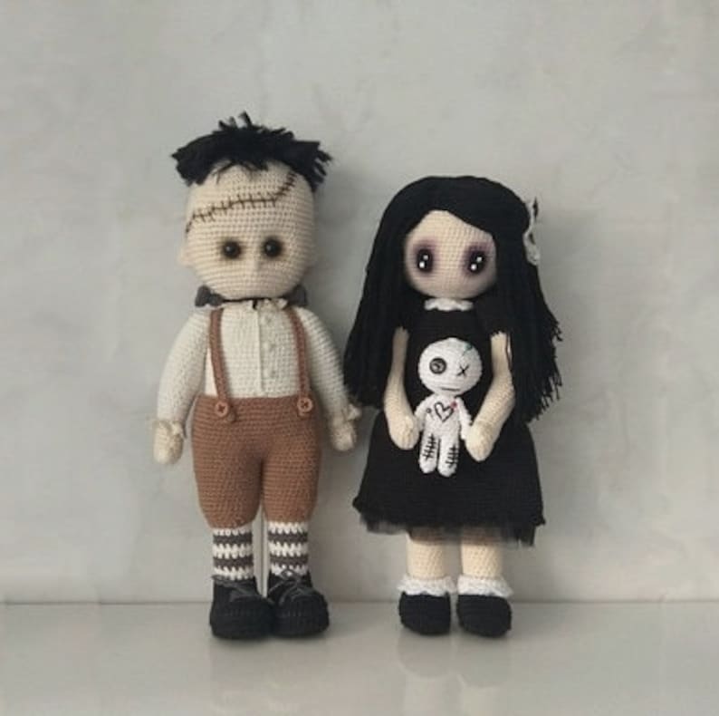 Pattern GOTHIC LOLITA with voodoo doll. PDF instructions for making this creepy cursed inspired crochet doll amigurumi. Halloween doll deco image 6