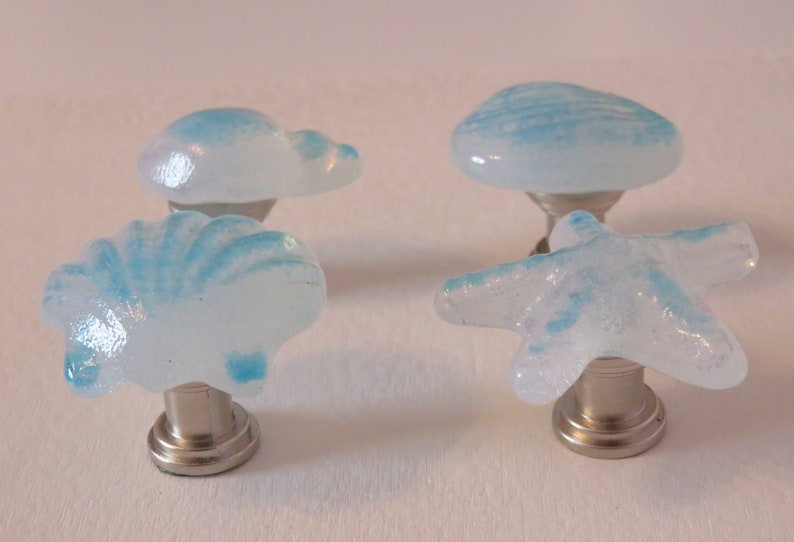 Beach theme knobs sea shell knobs and pulls coastal decor Etsy
