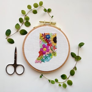 Floral State Embroidery Art | Flower State Embroidered Hoop | Handmade Housewarming Gift | Personalized Hand Embroidered Hoop | Gift for Her