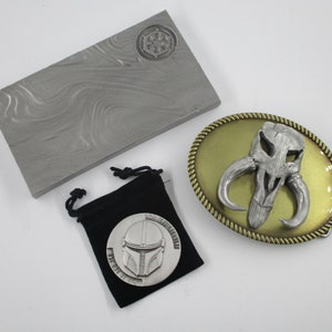 mandalorian beskar steel set of ingot, buckle, and coin of the realm star wars solid metal no lead pewter