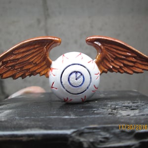 von dutch flying eyeball hand painted car hood ornament