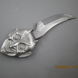 satan smiling sacrificial collectible devil knife blade