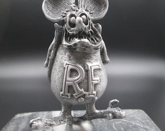 rat fink, hotrod, ratrod , big daddy roth,car hood ornament.