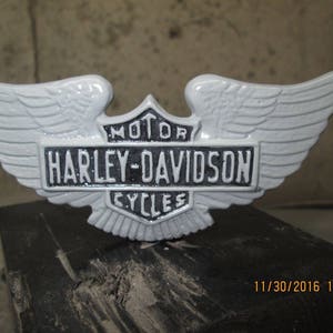 harley wings, motocykl, ręcznie malowany, ratrod, hotrod, maskotka na maskę samochodu, ozdoba