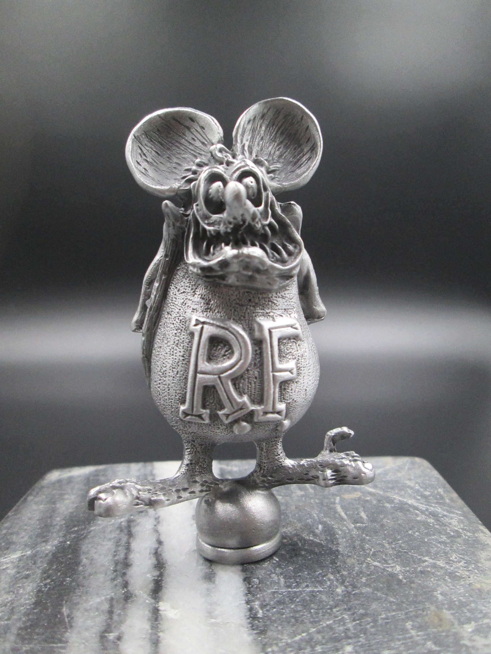 rat fink hotrod ratrod big daddy rothcar hood ornament image 1.