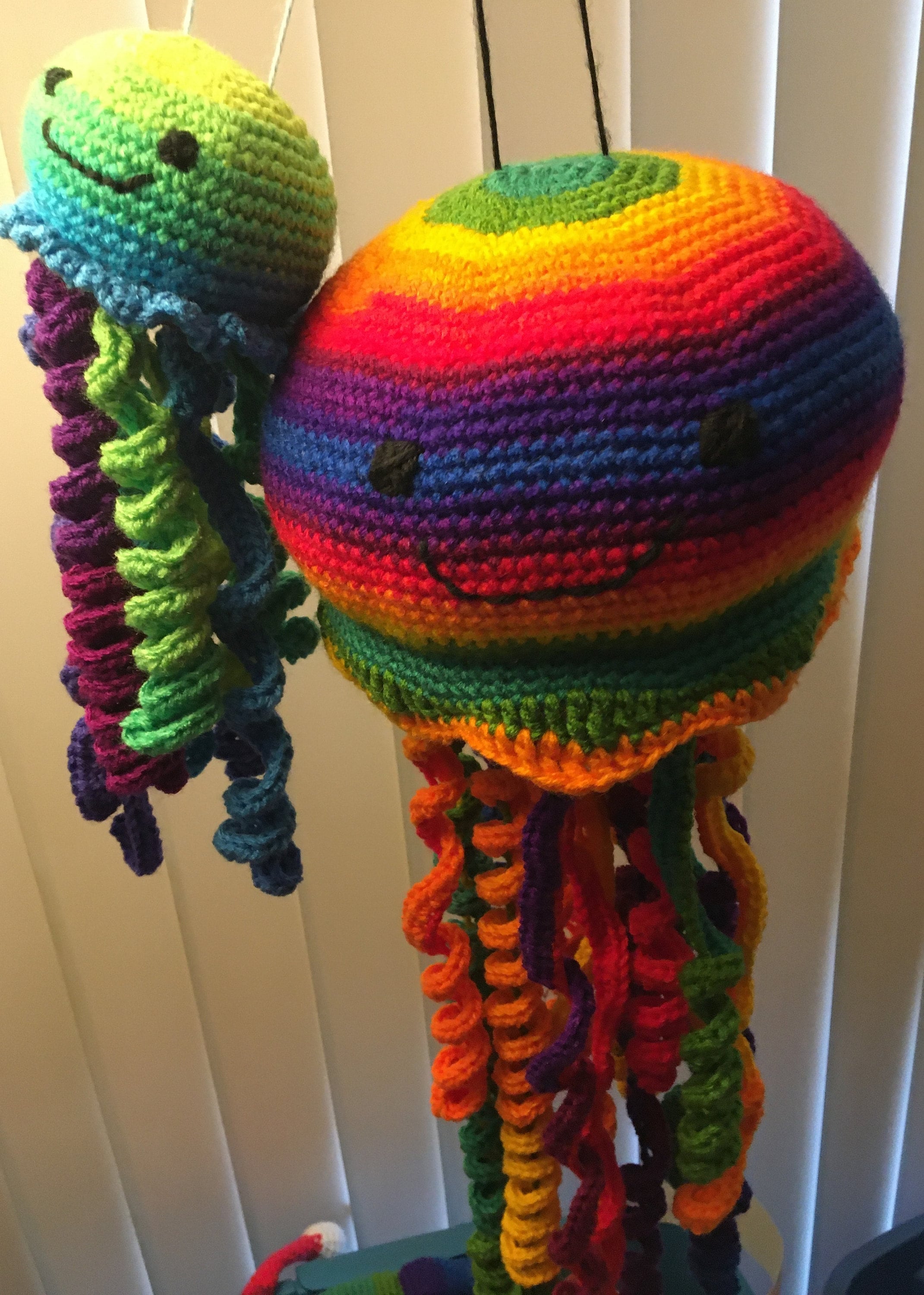 40 Amigurumi Crochet Patterns Worth Considering for Your Next Handmade Project 40 Giant Jellyfish Crochet Pattern