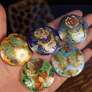 4.0cm Cloisonne Bead Enamel Penoy Flower Butterfly Bead DIY Beads Enamel Alloy Flat Bead Charm Asian Style bracelets Bead Supply