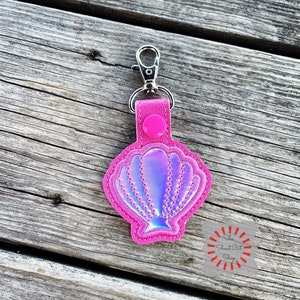 Seashell Keychain, Seashell Key Chain, Sea Shell Keychain, Seashell Key Ring, Seashell Keyring, Beach Seashell Keyfob, Beach Lover Gift