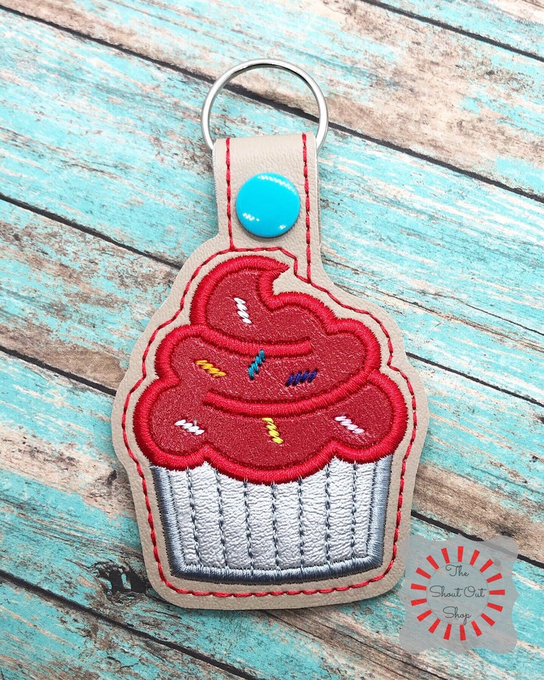 Cupcake Keychain Cupcake Key Chain Cupcake Keyring Cupcake Etsy