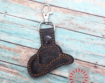 Cowboy Hat Keychain, Cowboy Hat Key Chain, Cowboy Hat Key Ring, Cowgirl Hat, Cowboy Hat Keyfob, Western Wear, Western Hat, Charm, Wild West