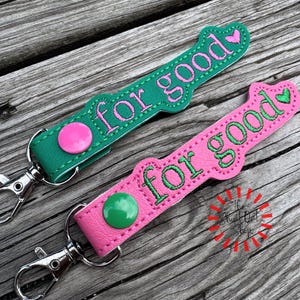 Wicked keychain - Etsy 日本