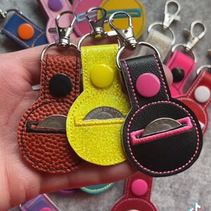 Quarter Key Chain Quarter Holder Keychain, Cart Quarter Keeper Key Chain, Token Holder ...