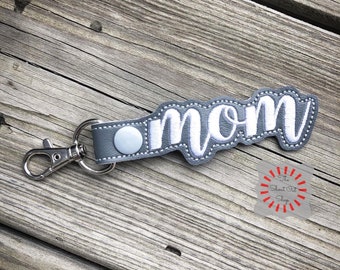 Mom Keychain, Mom Key Chain, Mom Keyring, Mama Key Ring, Mommy Keyfob, Mommy Gift, Gift For Mom, Mother's Day, New Mom, Mom Charm, Mum