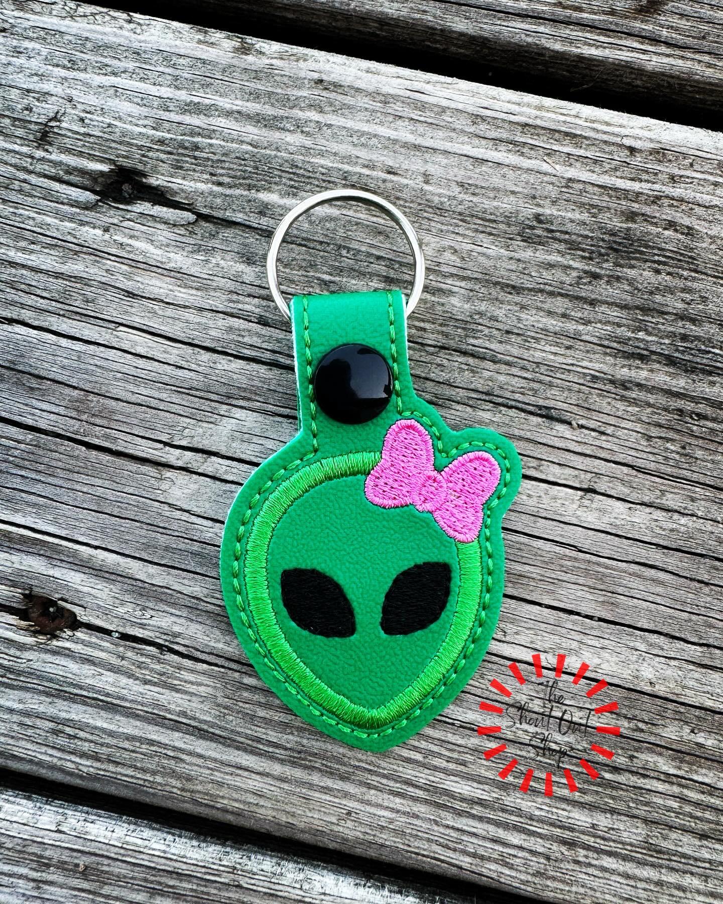 Alien Girl Keychain, Alien Girl Key Chain, Alien Girl Key Ring, Alien ...