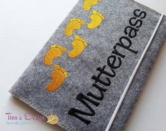 Mother’s Passport Sleeve Feutre Broderie Pieds Bébé