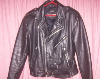 Vintage 80s WILSONS Black LEATHER Motorcycle JACKET: Women's Medium, Three(3) Pocket, Zippered Cuffs! Buttersoft!