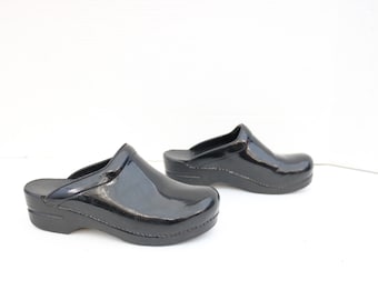 dansko shoes size 39