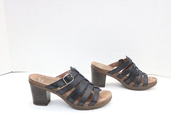 dansko sandals 38