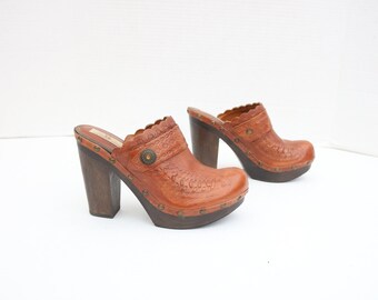 vintage mia clogs