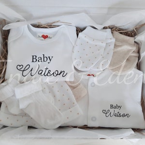 New Baby Gift Box Baby Gift Set Baby Hamper Personalised Baby Newborn Gift Pregnancy Gift Birthday Baby Outfit Baby Shower Full Gift BoxNeutral