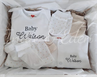 New Baby Gift Box - Baby Gift Set - Baby Hamper - Personalised Baby - Newborn Gift - Pregnancy Gift - Birthday Baby Outfit - Baby Shower