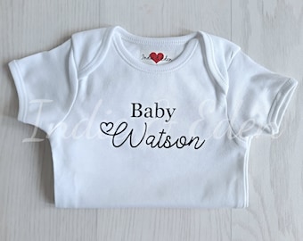 New Baby Gift - Personalised Baby - Newborn Gift - Baby Bodysuit - Birthday Baby Outfit - Baby Shower Personalised Baby Sleepsuit - Surname