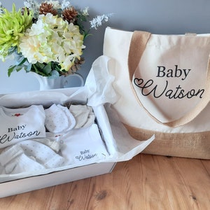 New Baby Gift Box Baby Gift Set Baby Hamper Personalised Baby Newborn Gift Pregnancy Gift Birthday Baby Outfit Baby Shower Bag&Gift Box Neutral