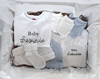 New Baby Gift Box - Baby Gift Set - Baby Hamper - Personalised Baby - Newborn Gift - Pregnancy Gift - Birthday Baby Outfit - Baby Shower