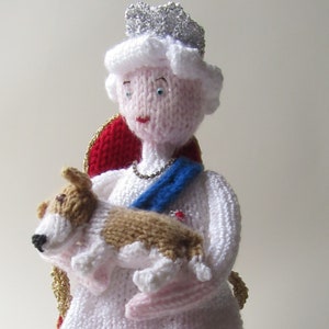 KNITTING PATTERN Pdf - Farewell Our Queen Elizabeth II Doll Throne & Susan the Corgi Dog - Written In English