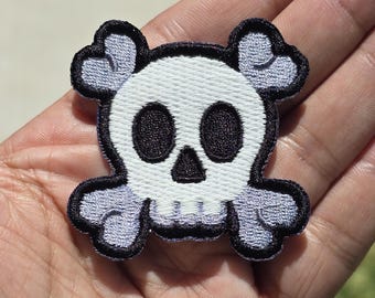 Skull and Crossbones Embroidered Patch