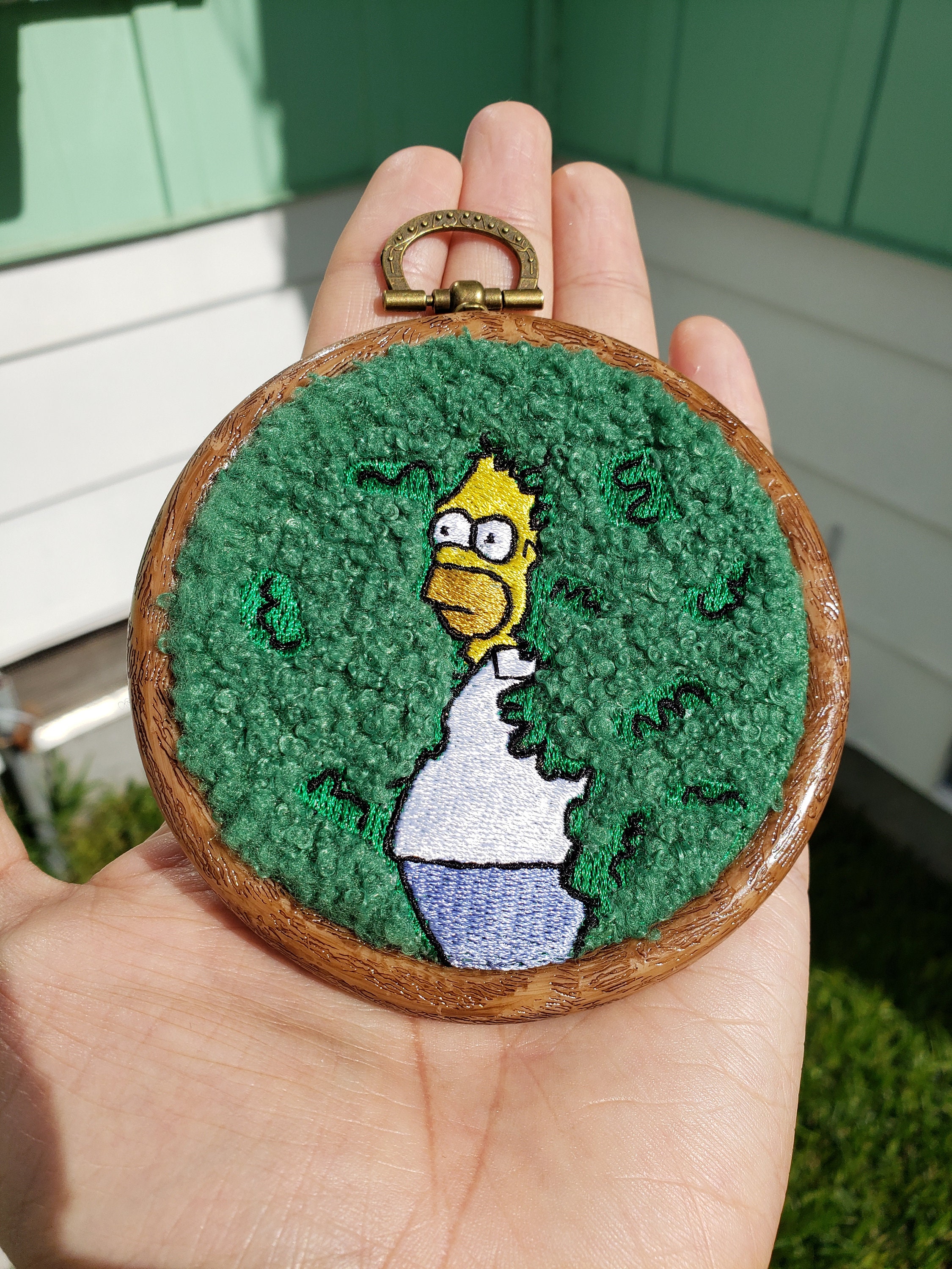 Homer Bush Hooped Embroidery, 3"
