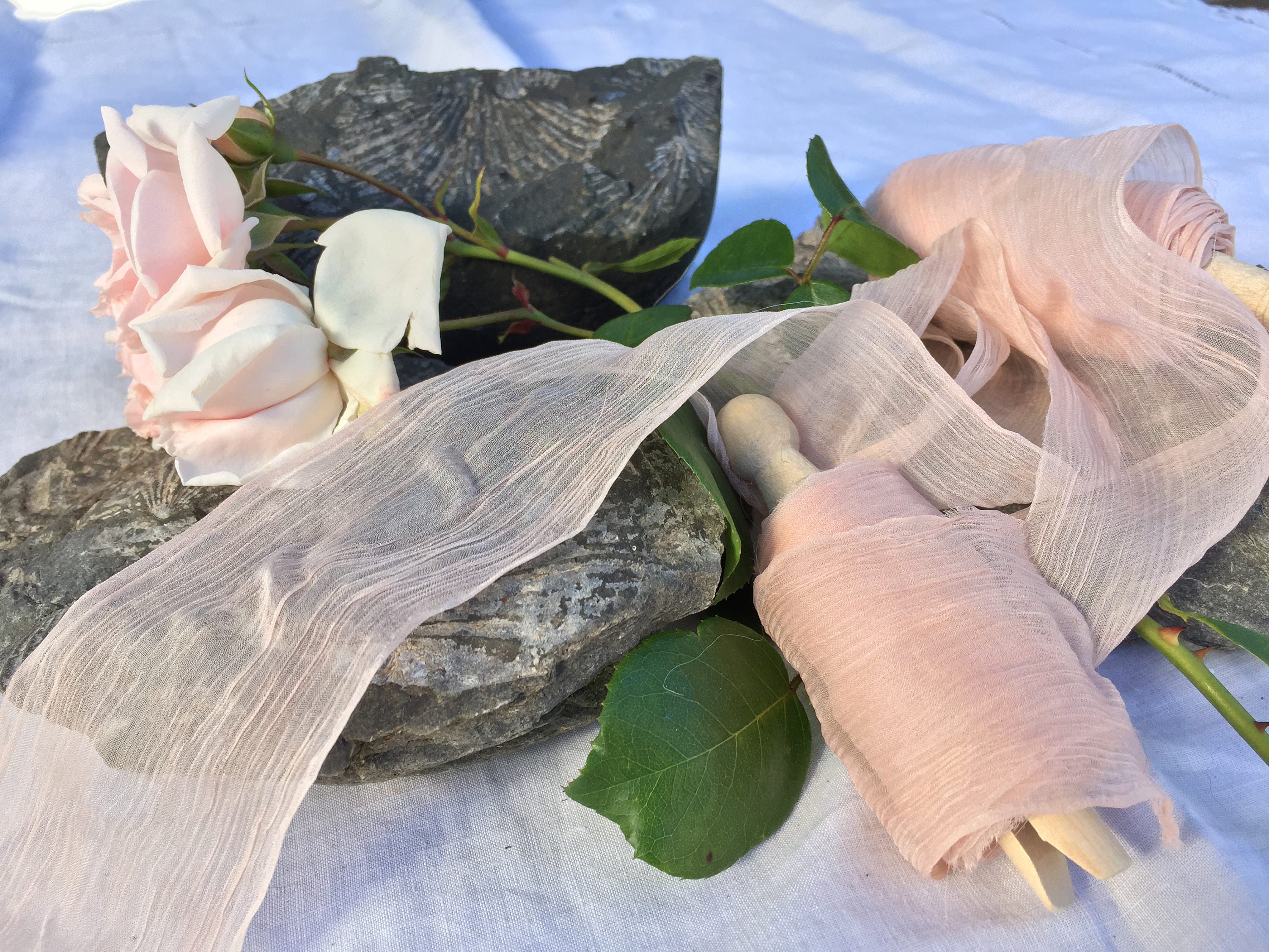 Ruban de soie habotai, ROSE BLUSH teint / décos / eco teint mariage ruban style ruban / / photo prop / ruban de soie pure Ruban de soie habotai, ROSE BLUSH teint / décos / / décos eco teint mariage ruban style ruban / / photo prop / ruban de soie pure aa3229