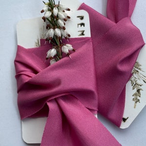 Ruban habotai en soie teint à la main FUCHSIA//ruban teint écologique//ruban de mariage//ruban à coiffer//accessoire photo//ruban de pure soie//rose//cerise//magenta